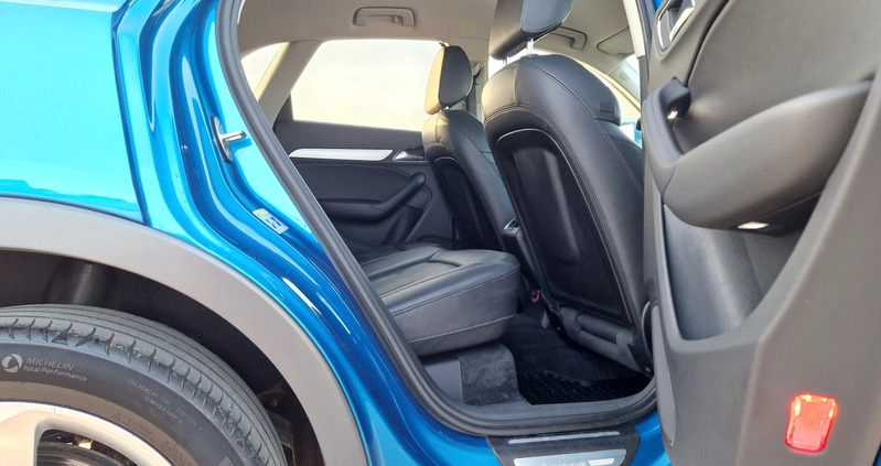 Audi Q3 cena 77900 przebieg: 129000, rok produkcji 2015 z Dolsk małe 704